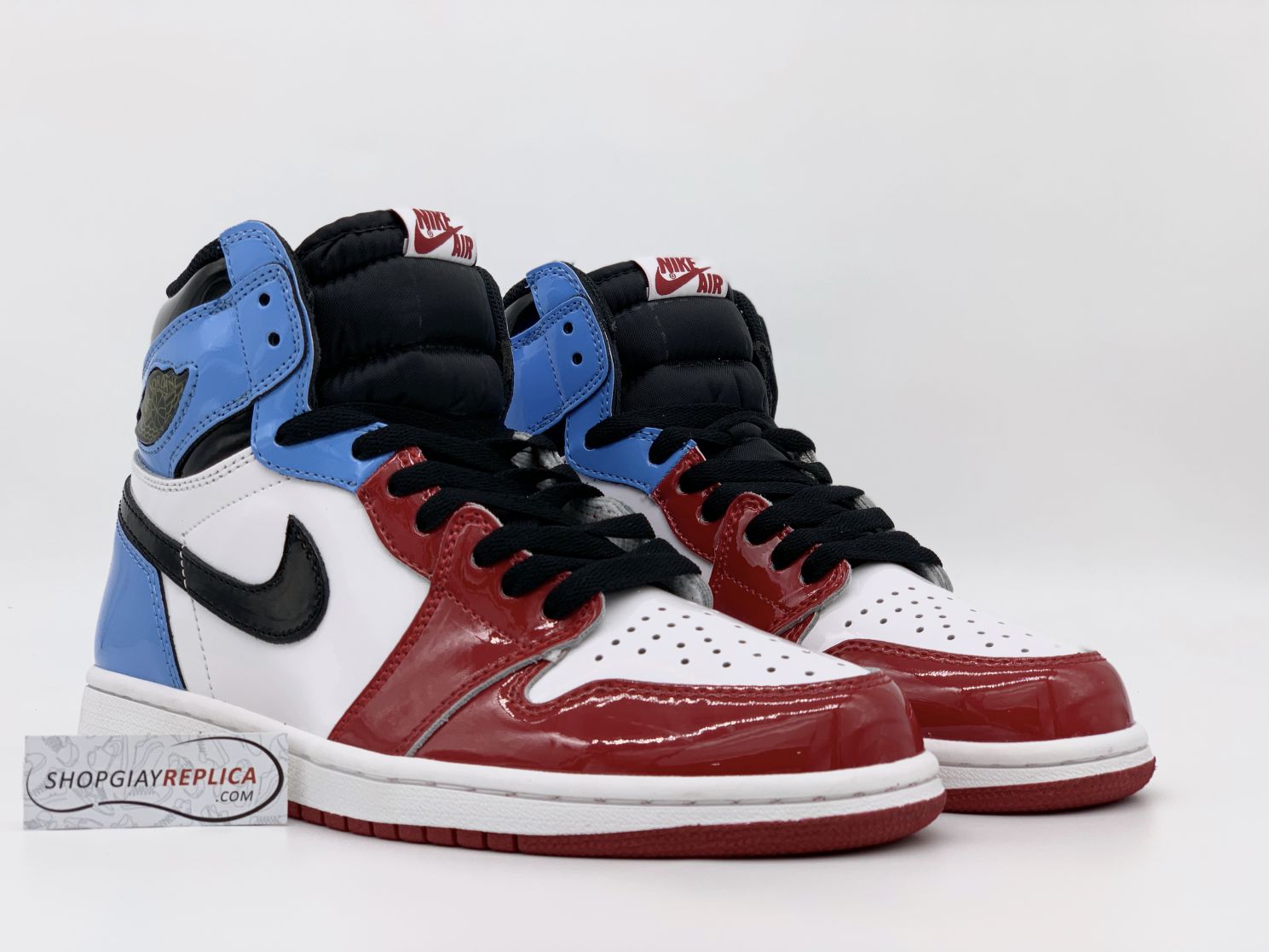 giày Air Jordan 1 Retro High Fearless UNC Chicago