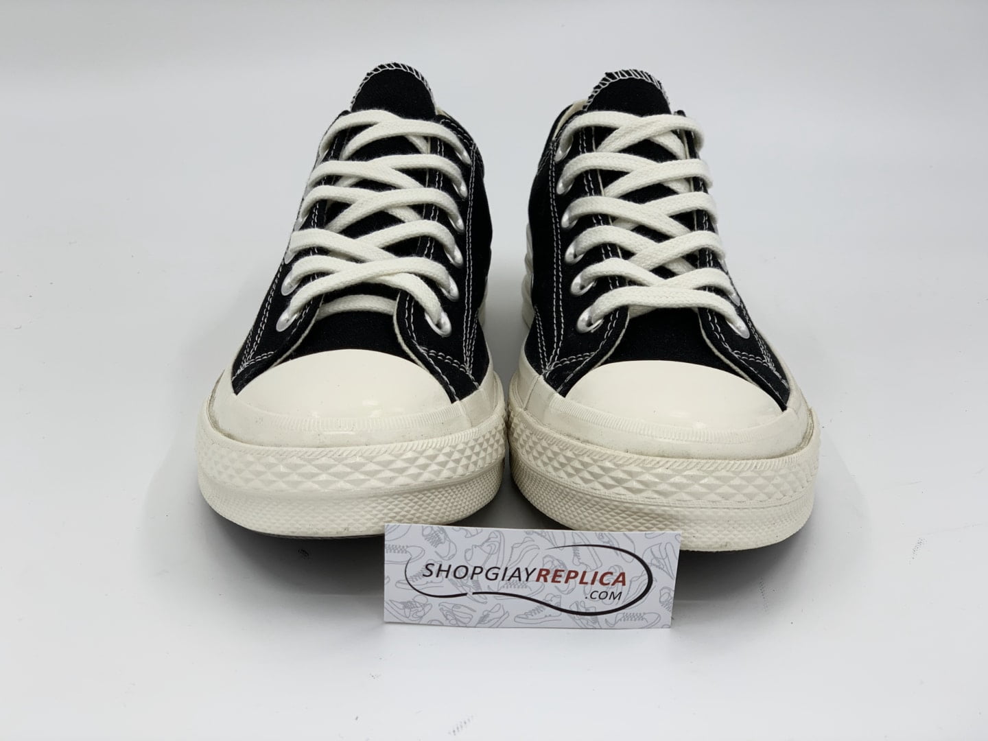 Giày Converse CDG đen cổ thấp replica