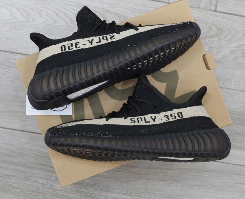 Giày Adidas Yeezy 350 V2 Oreo rep 1:1