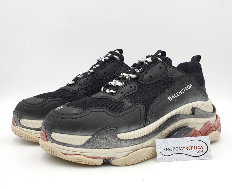 giay balenciaga triple s den do replica 1:1