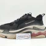 giay balenciaga triple s den do replica 1:1