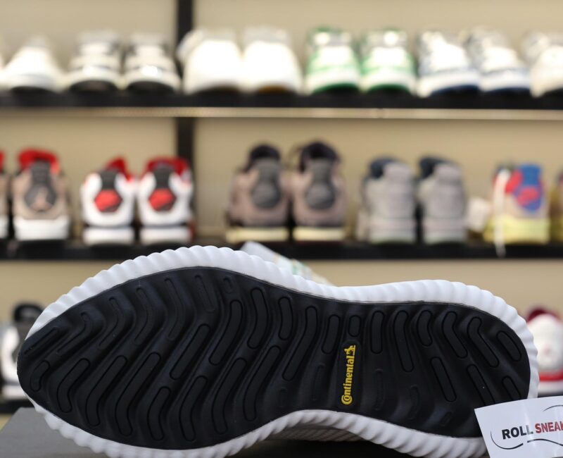 Giày Adidas AlphaBounce Beyond trắng