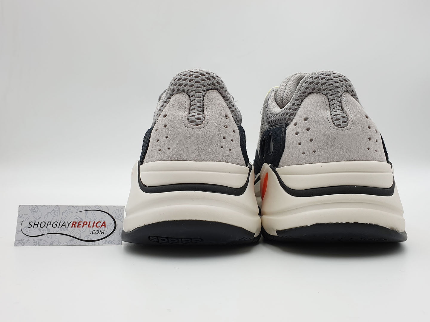 giày yeezy 700 wave runner replica