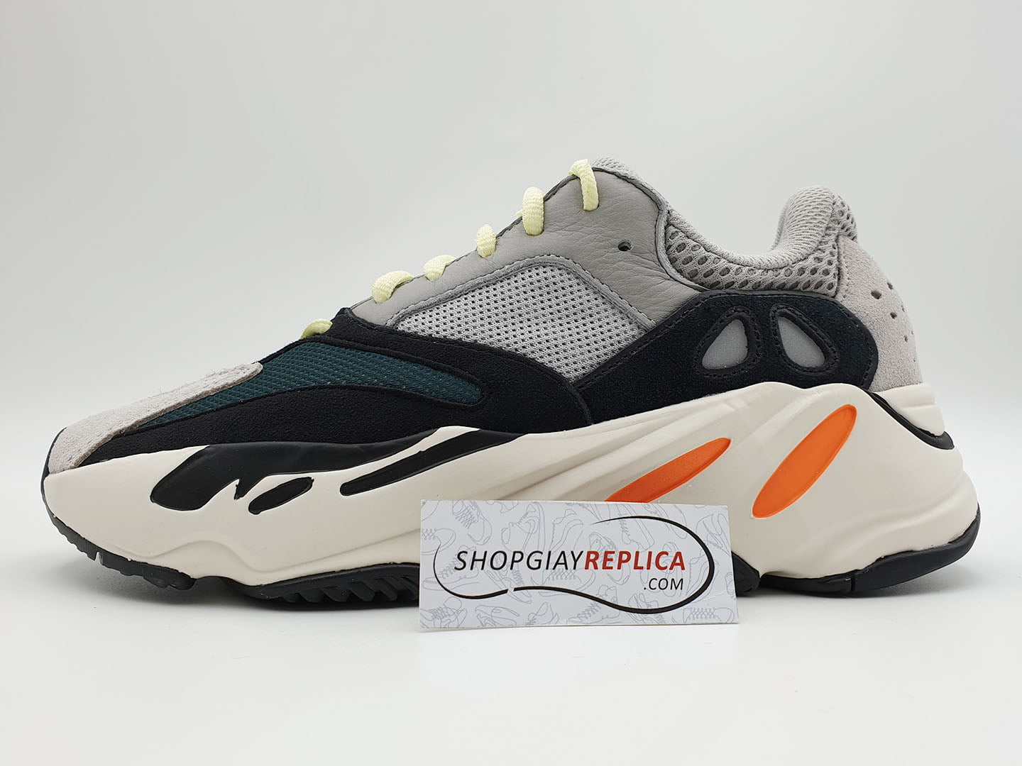 giày yeezy 700 wave runner replica
