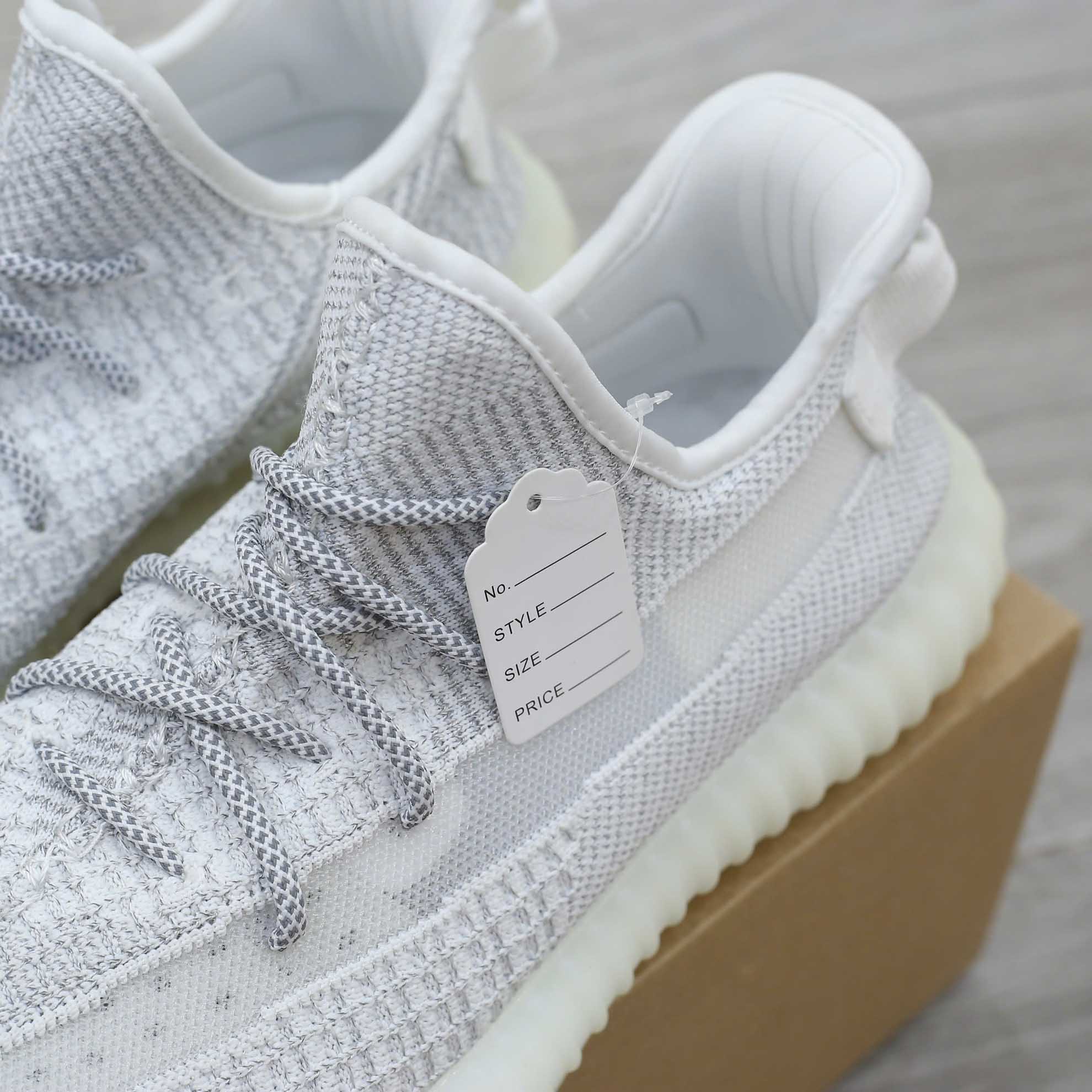 giày adidas yeezy 350 v2 static reflective replica