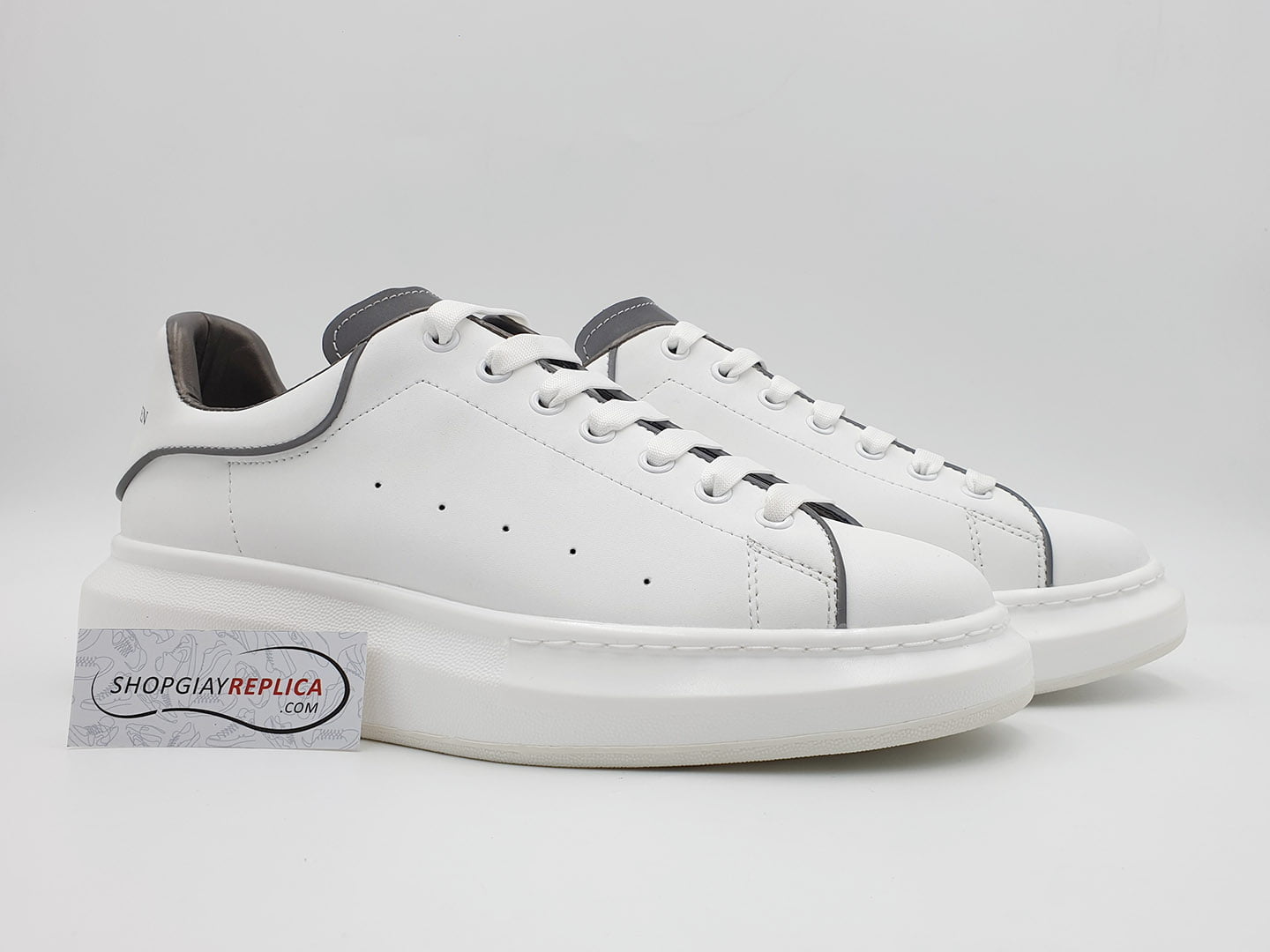 giày alexander mcqueen phản quang replica 11