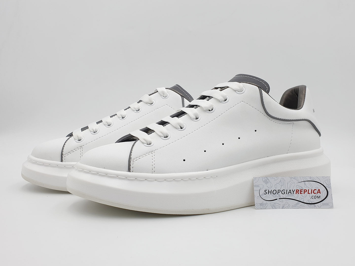 giày alexander mcqueen phản quang replica 11