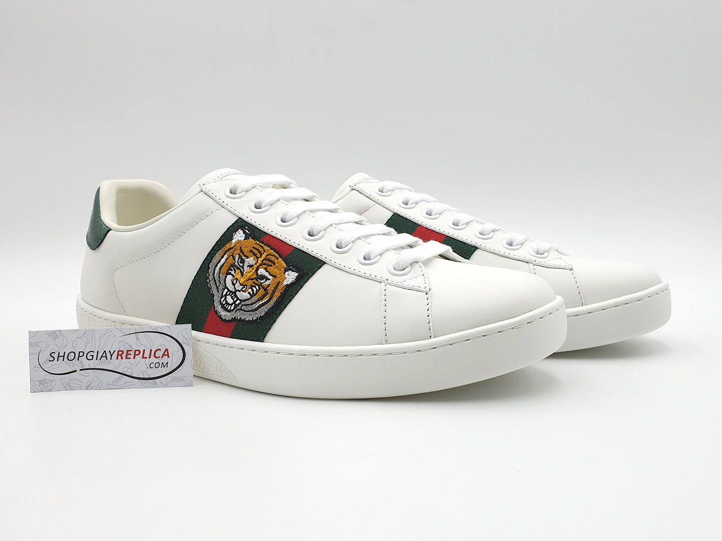 giafy gucci tiger sieu cap replica