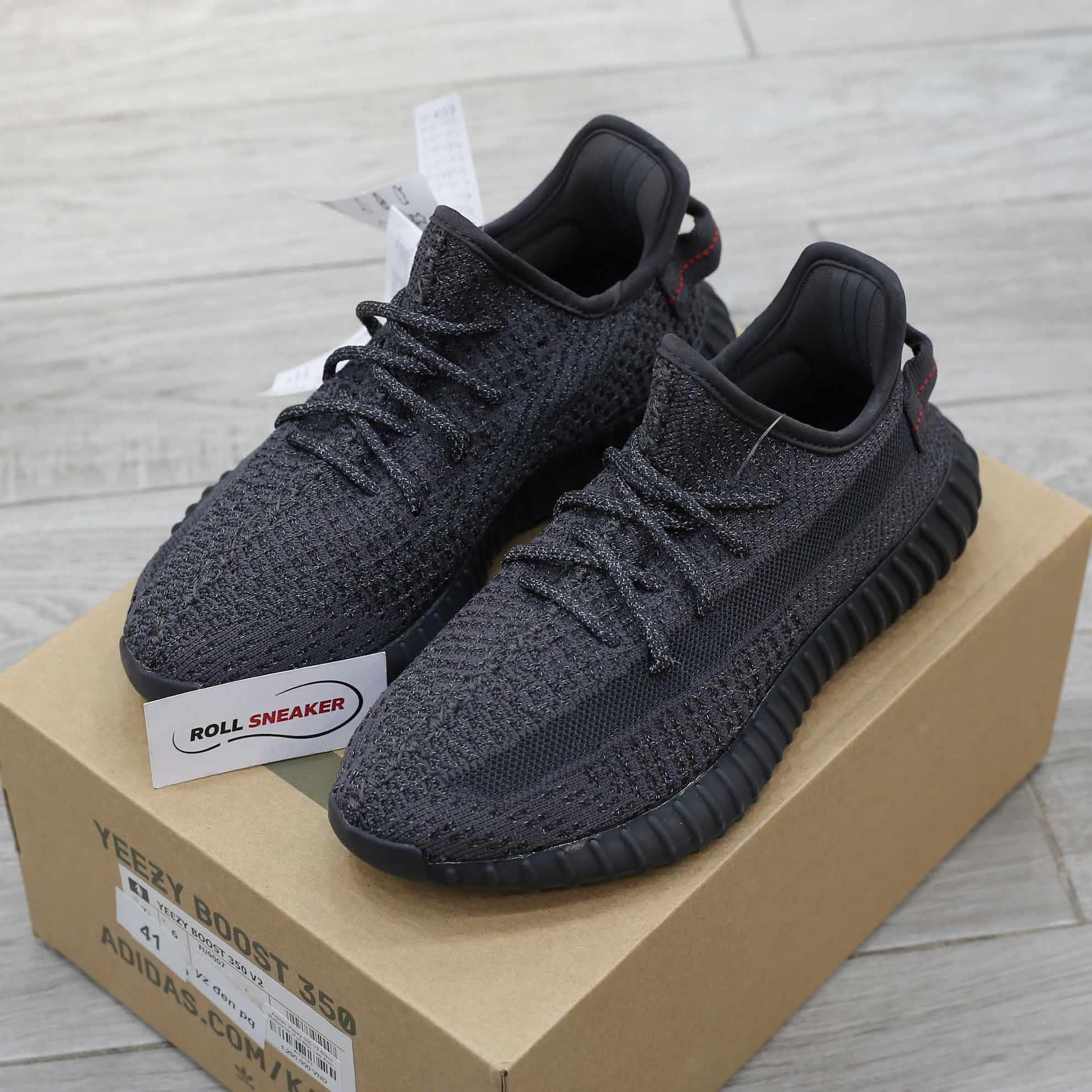 giày adidas yeezy 350 v2 black reflective replica