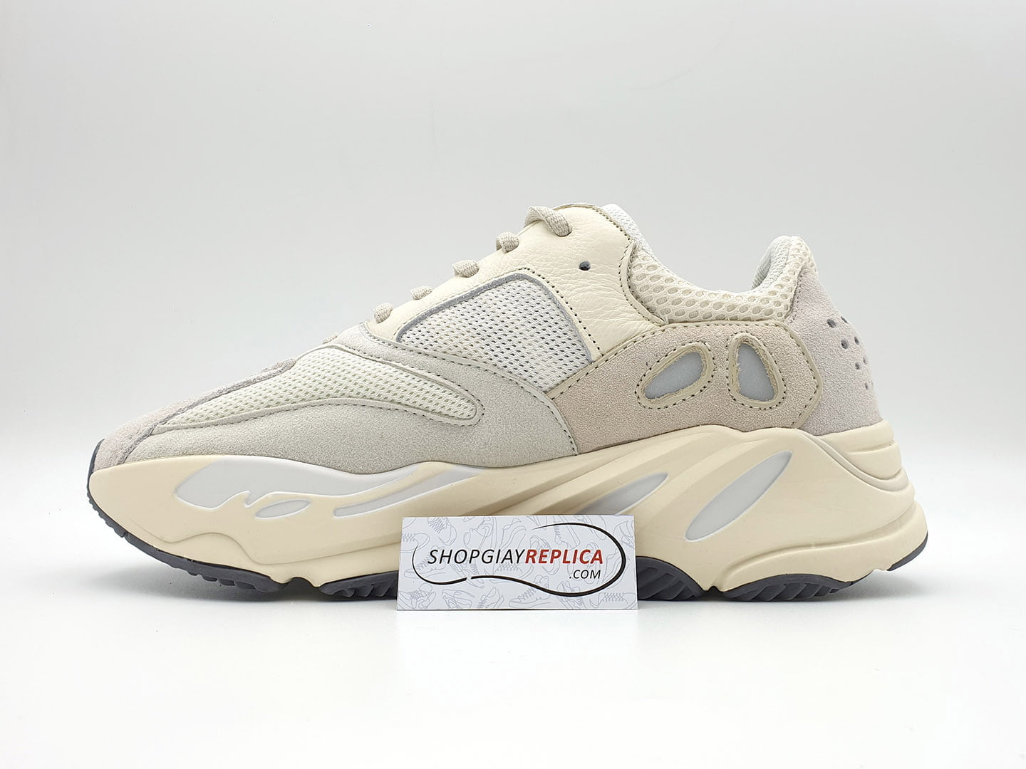 giày adidas yeezy 700 analog replica