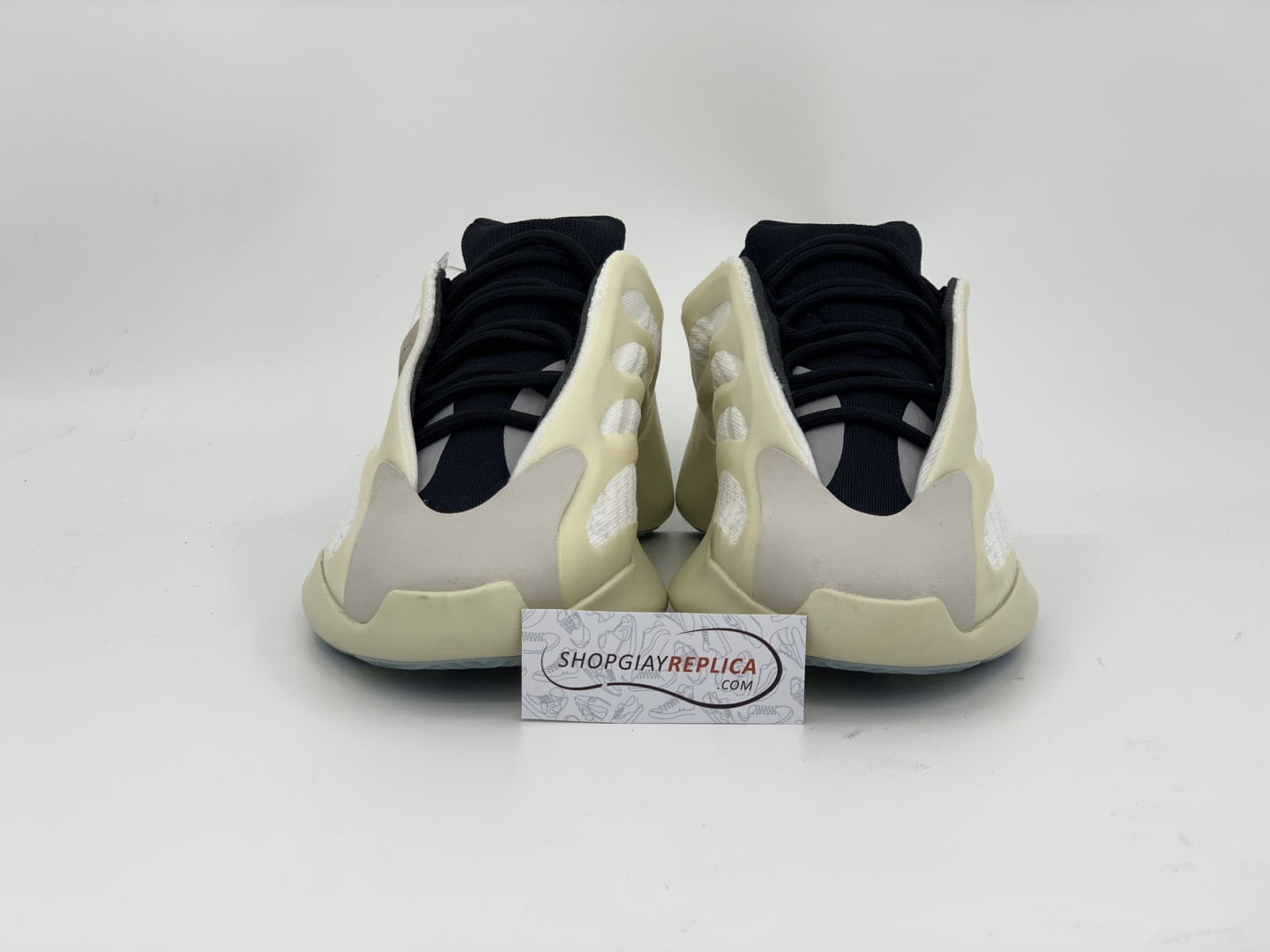 Giày Adidas Yeezy 700 V3 Azael Replica