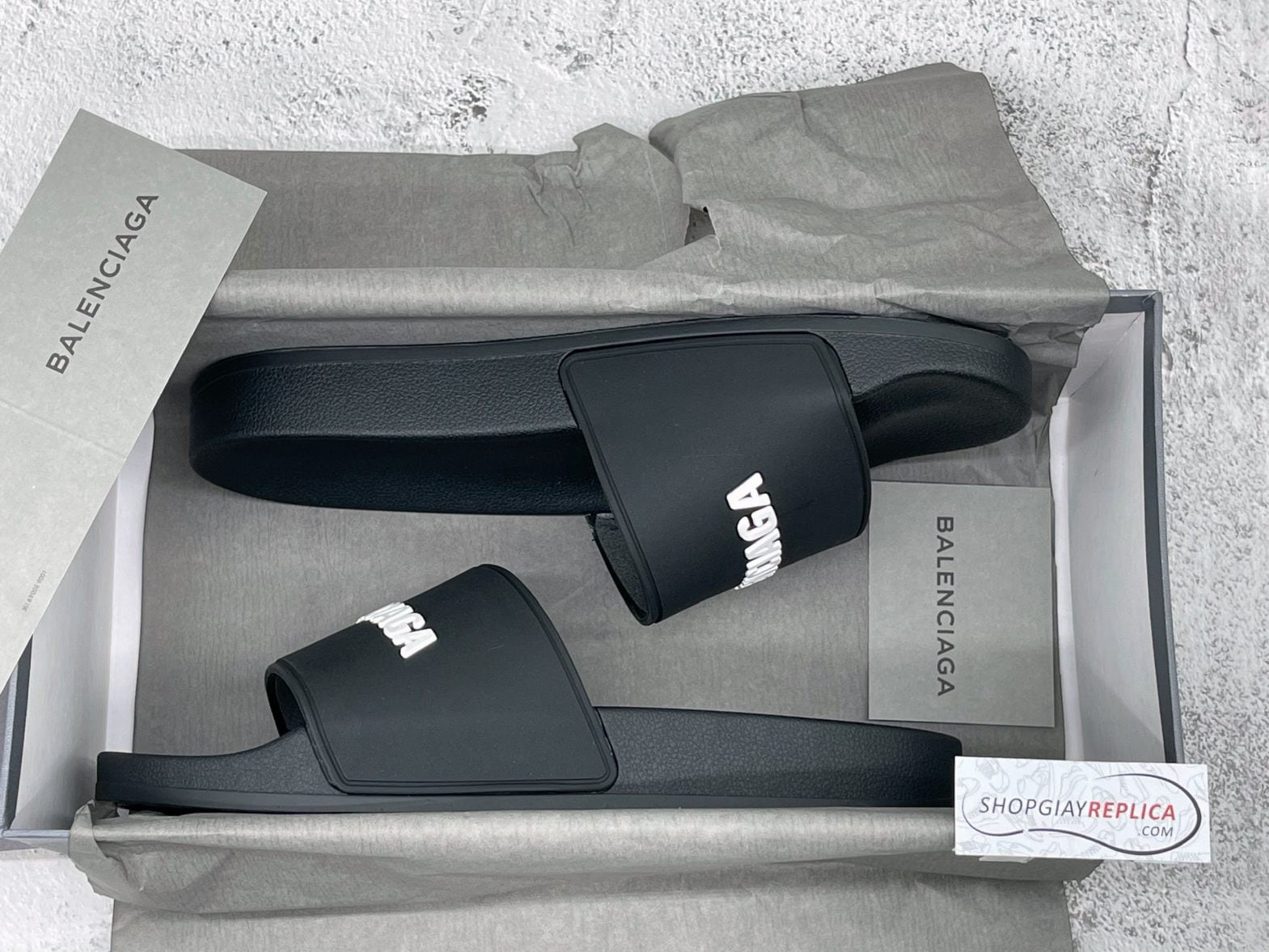 hộp dép balenciaga siêu cấp