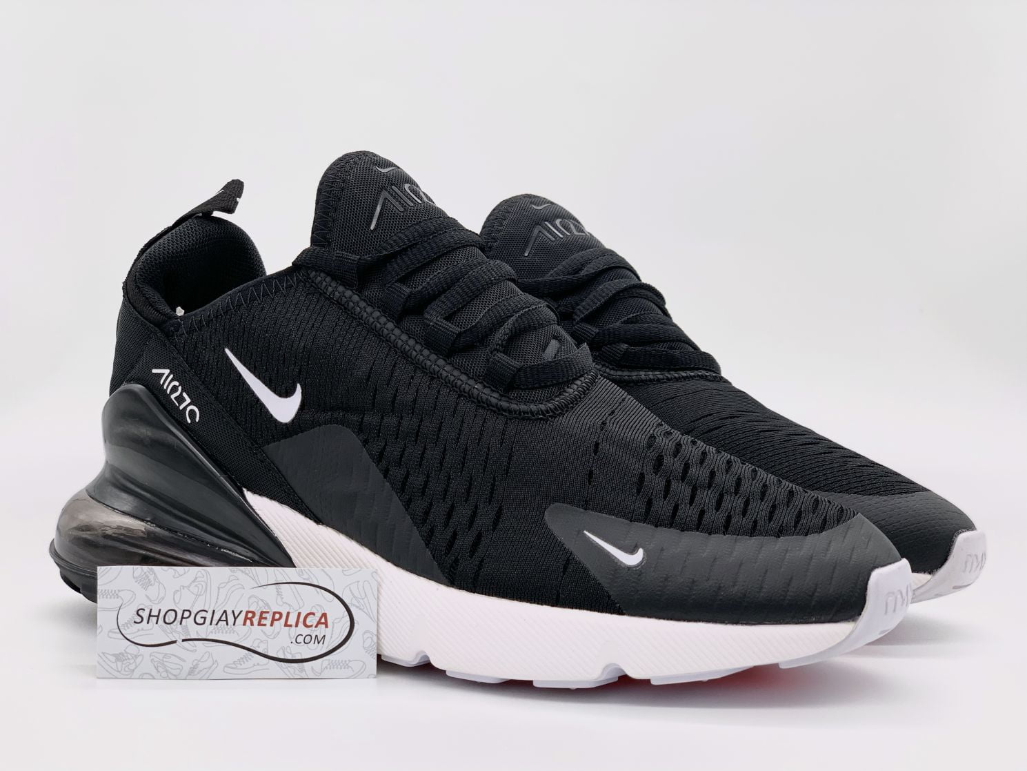 Air Max 270 đen trắng rep 1:1