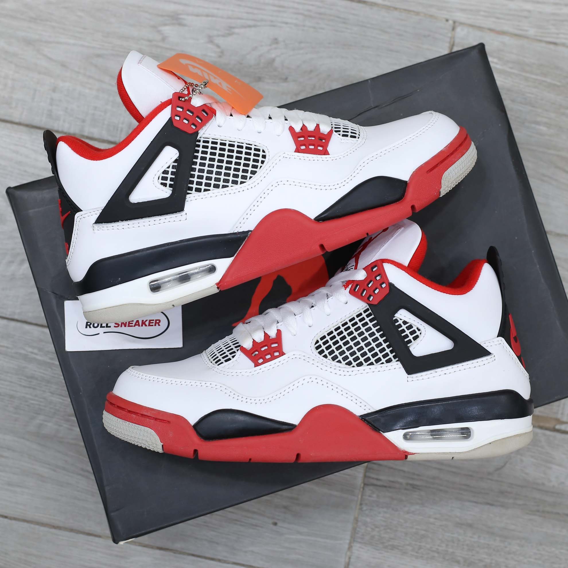 Giày Nike Air Jordan 4 Fire Red Like Auth