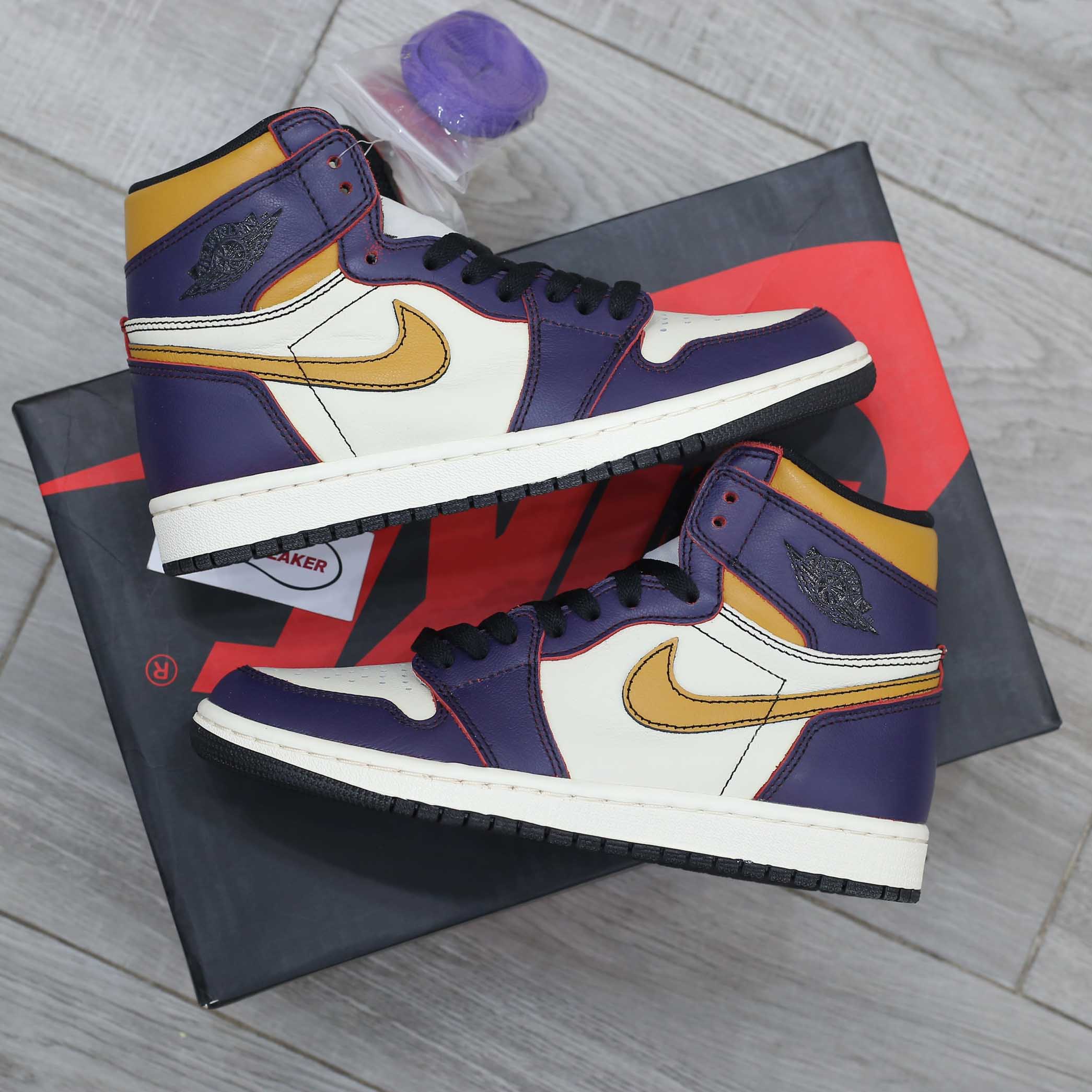 Giày Nike Air Jordan 1 Retro High OG Defiant SB LA to Chicago