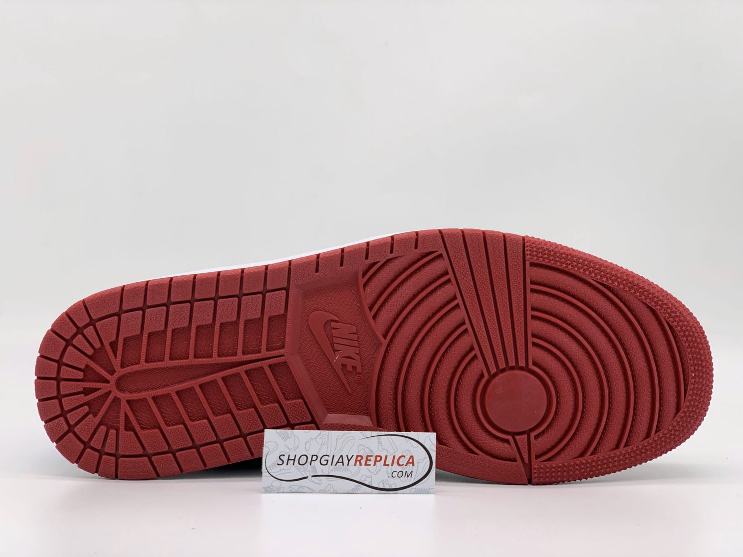 Giày Nike Air Jordan 1 Retro Top 3