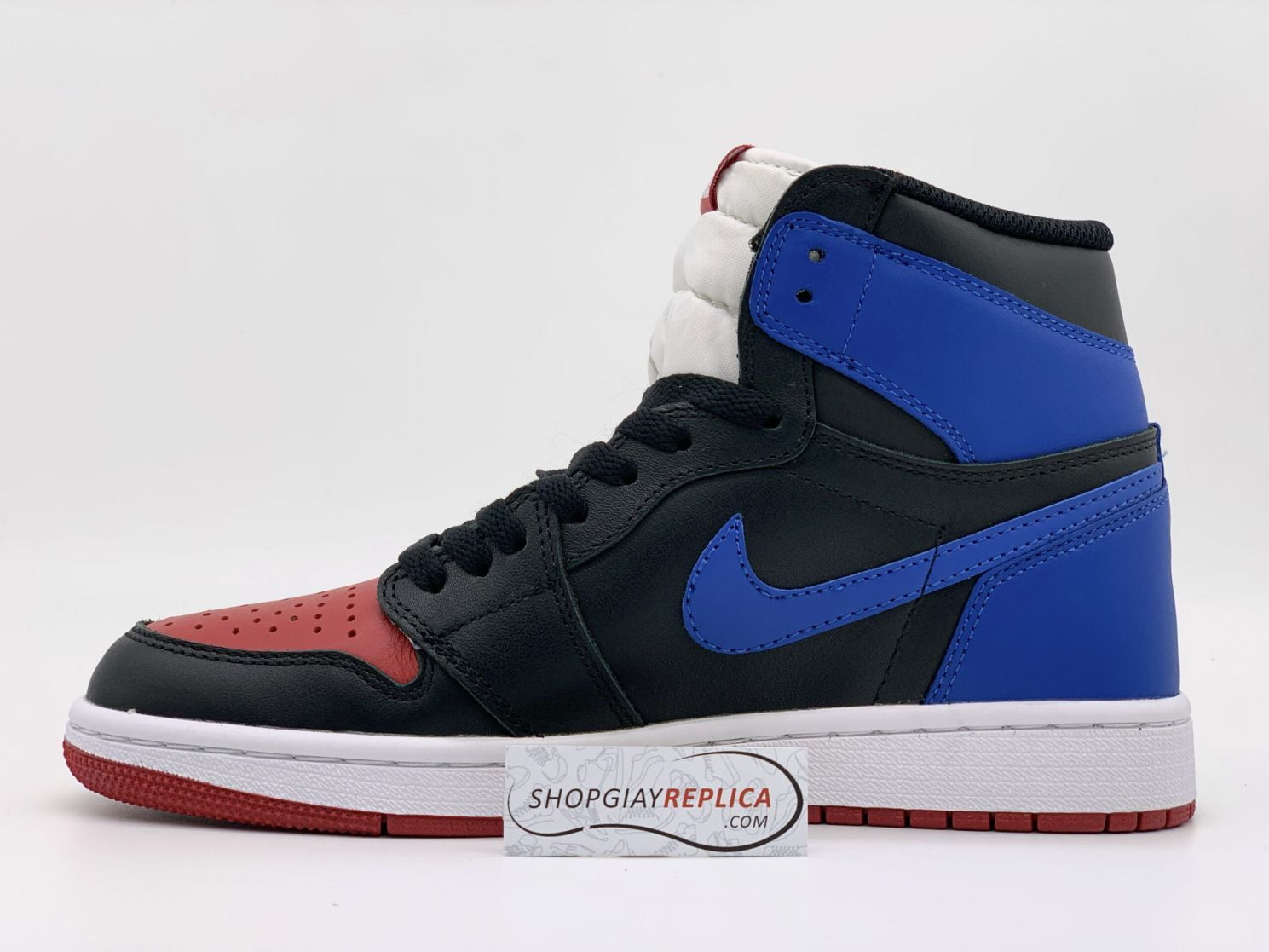 Giày Nike Air Jordan 1 Retro Top 3