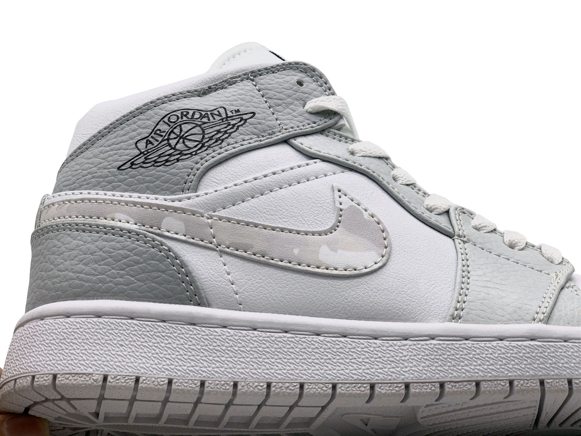 Giay Nike Jordan 1 Mid Camo