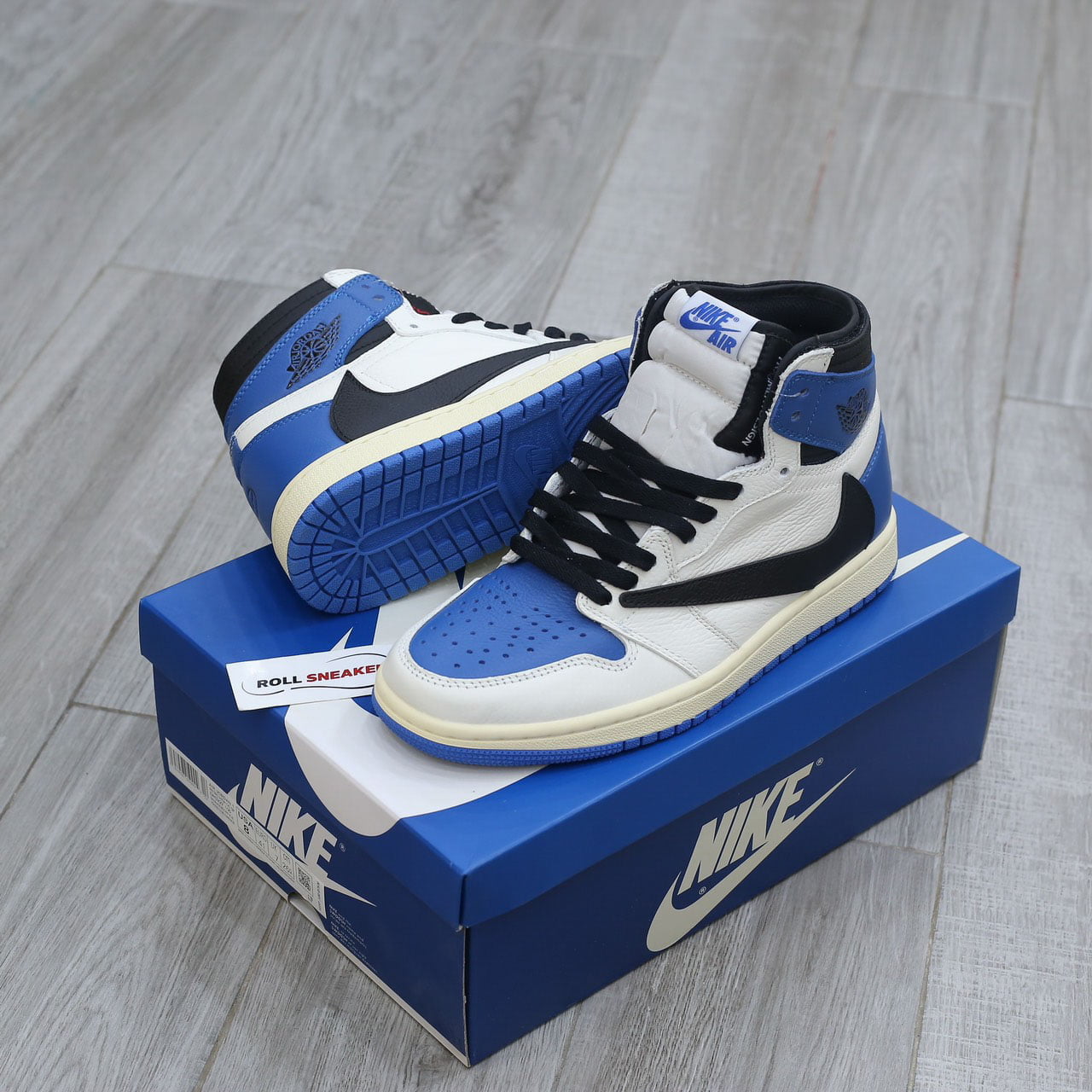 Nike Air Jordan 1 cao cổ Travis Scott x Fragment 11