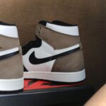 da lộn Nike Air Jordan 1 Retro High Dark Mocha Like Auth