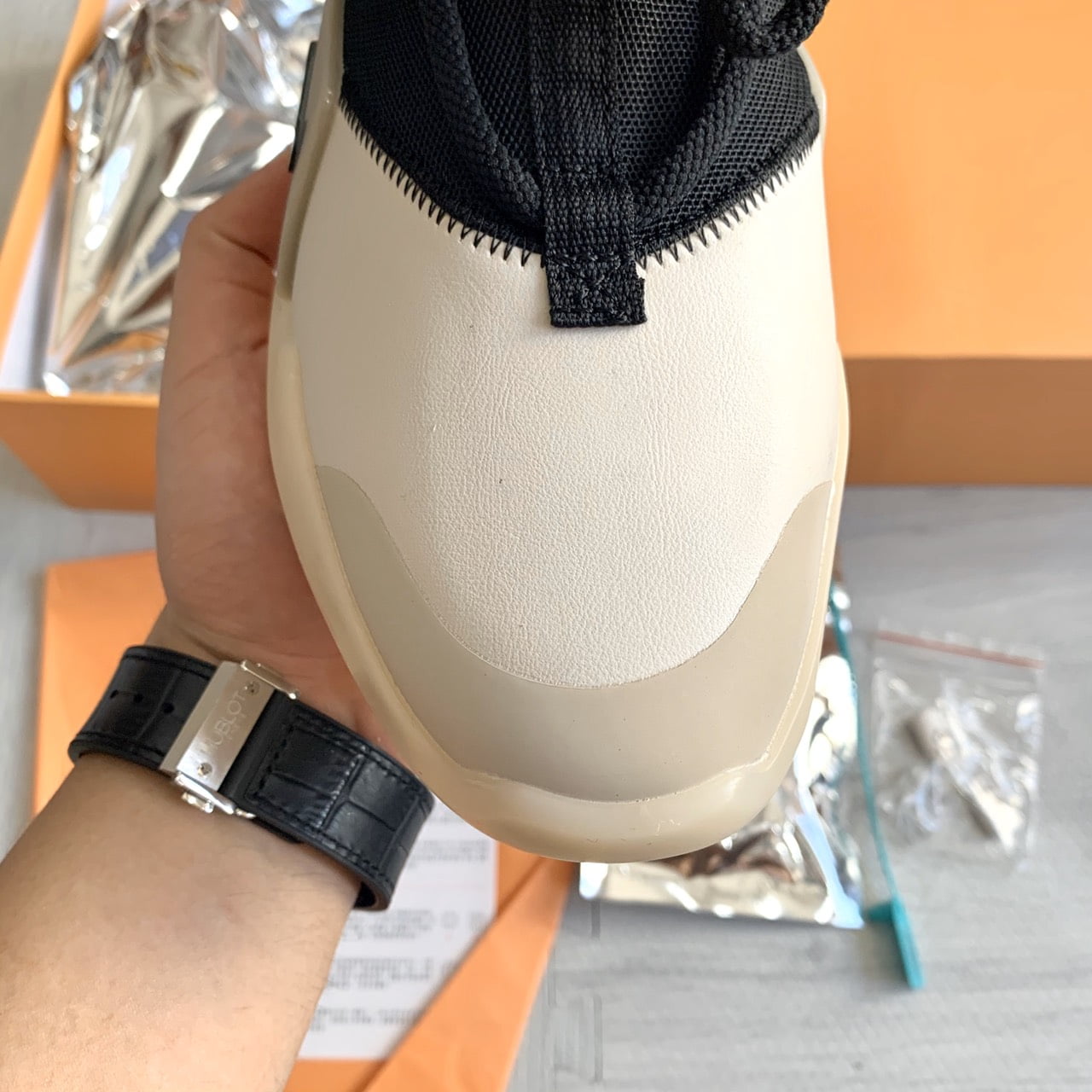 Giày Nike Air Fear of God 1 String The Question