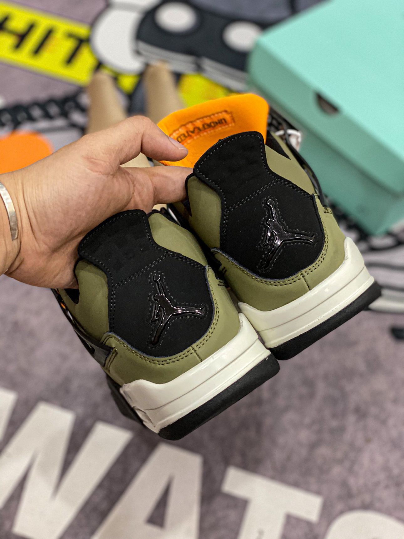 Air Jordan 4 Retro Undefeated Like Auth