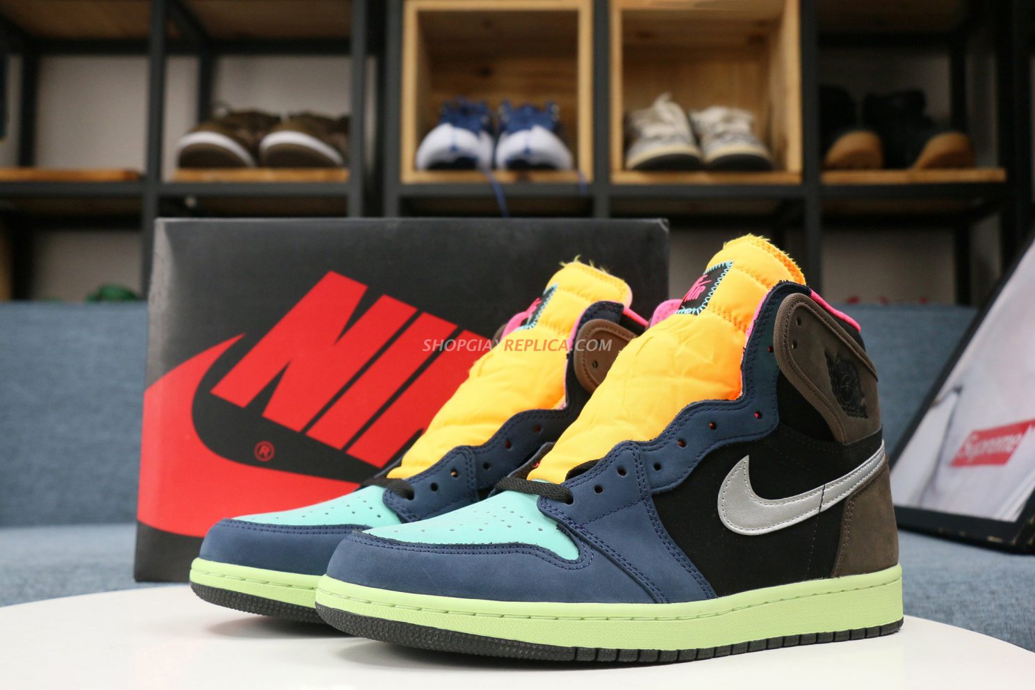 Giày Nike Air Jordan 1 Retro High Tokyo Bio Hack Like Auth