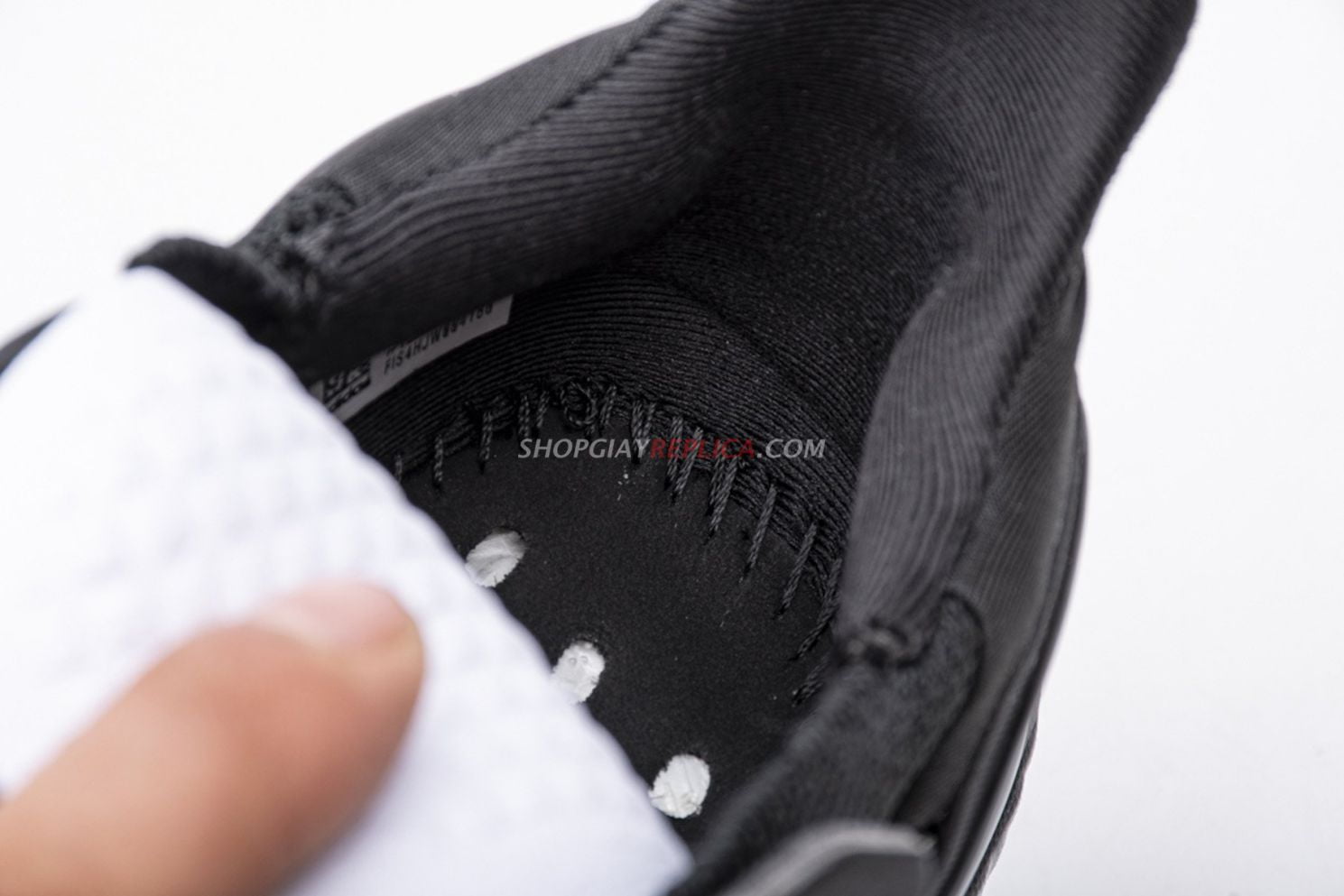 Giày Adidas Ultra Boost 2020 Triple Black Rep 1:1