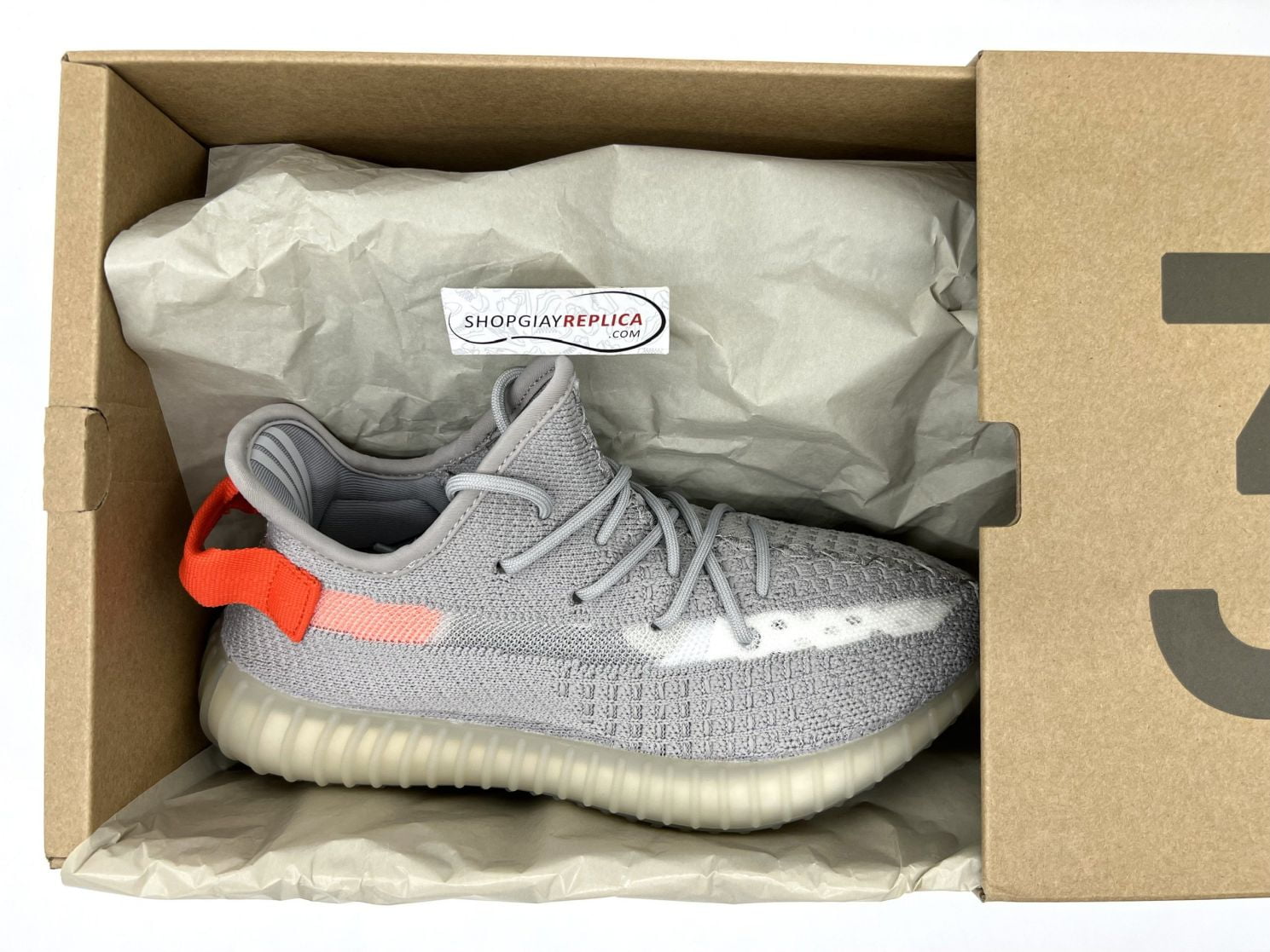 hộp box giày adidas yeezy 350 v2 tail light rep 1:1