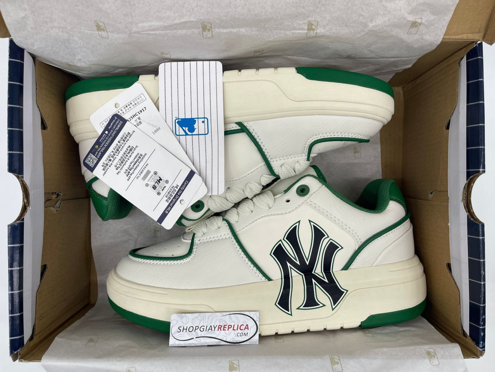 Giày MLB Chunky Liner New York Yankees White Green rep 1:1