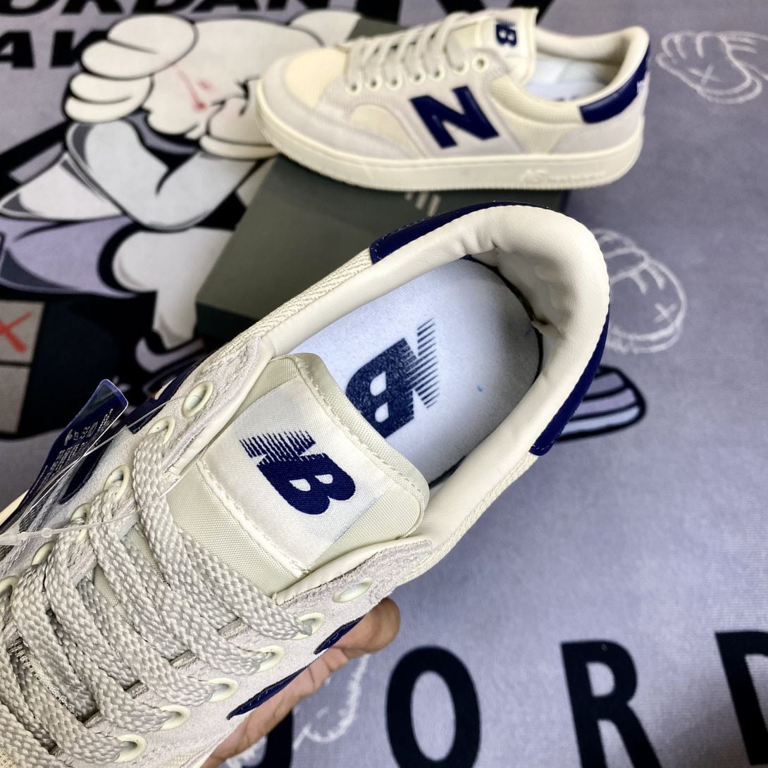 Giày New Balance CRT 300 Beige Navy