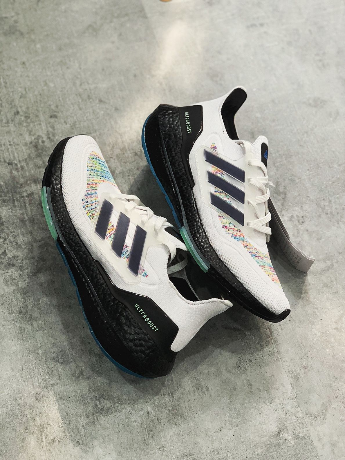 Giày Adidas Ultra Boost 21 Multi-Color rep 1:1