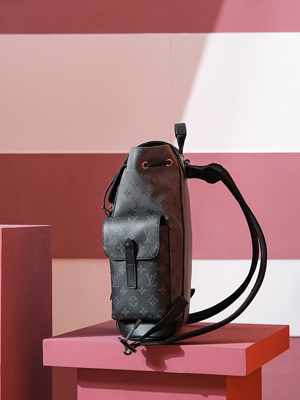 Balo Louis Vuitton Christopher MM Monogram Eclipse Siêu Cấp