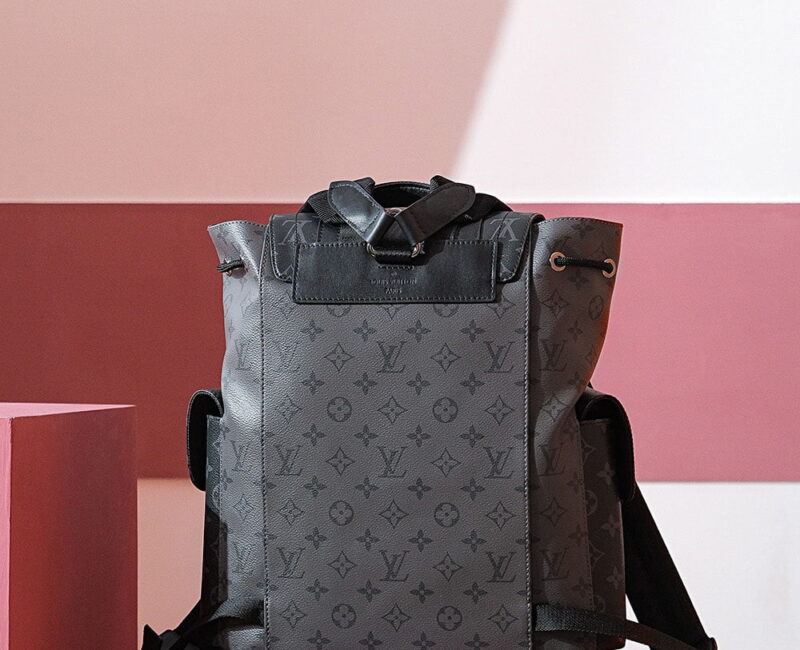 Balo Louis Vuitton Christopher MM Monogram Eclipse Siêu Cấp