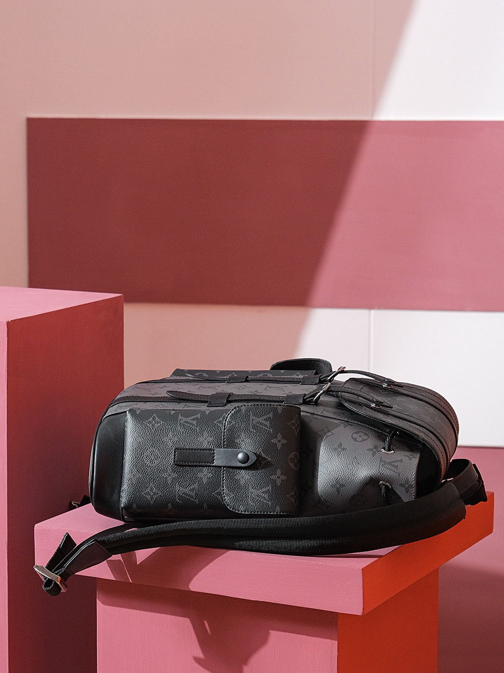 Balo Louis Vuitton Christopher MM Monogram Eclipse Siêu Cấp