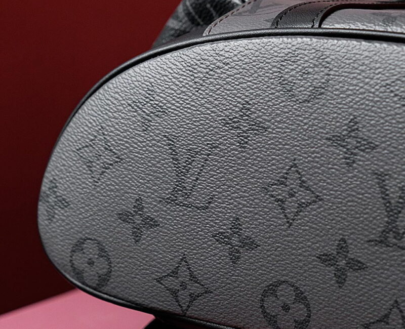 Balo Louis Vuitton Christopher MM Monogram Eclipse Siêu Cấp