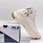 Giày MLB Bigball Chunky High New York Yankees "White Gum"