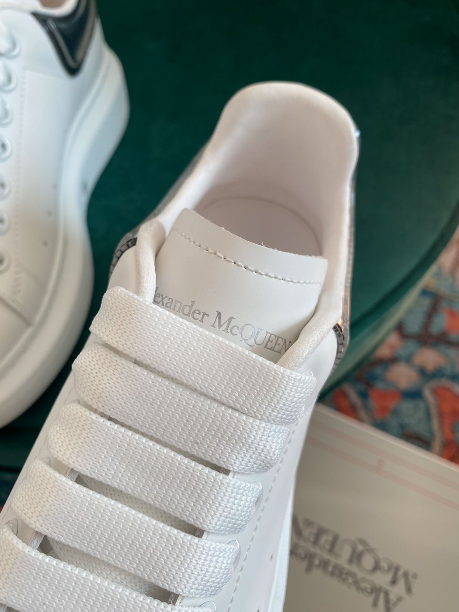Giày Alexander Mcqueen Gót Tím Trong