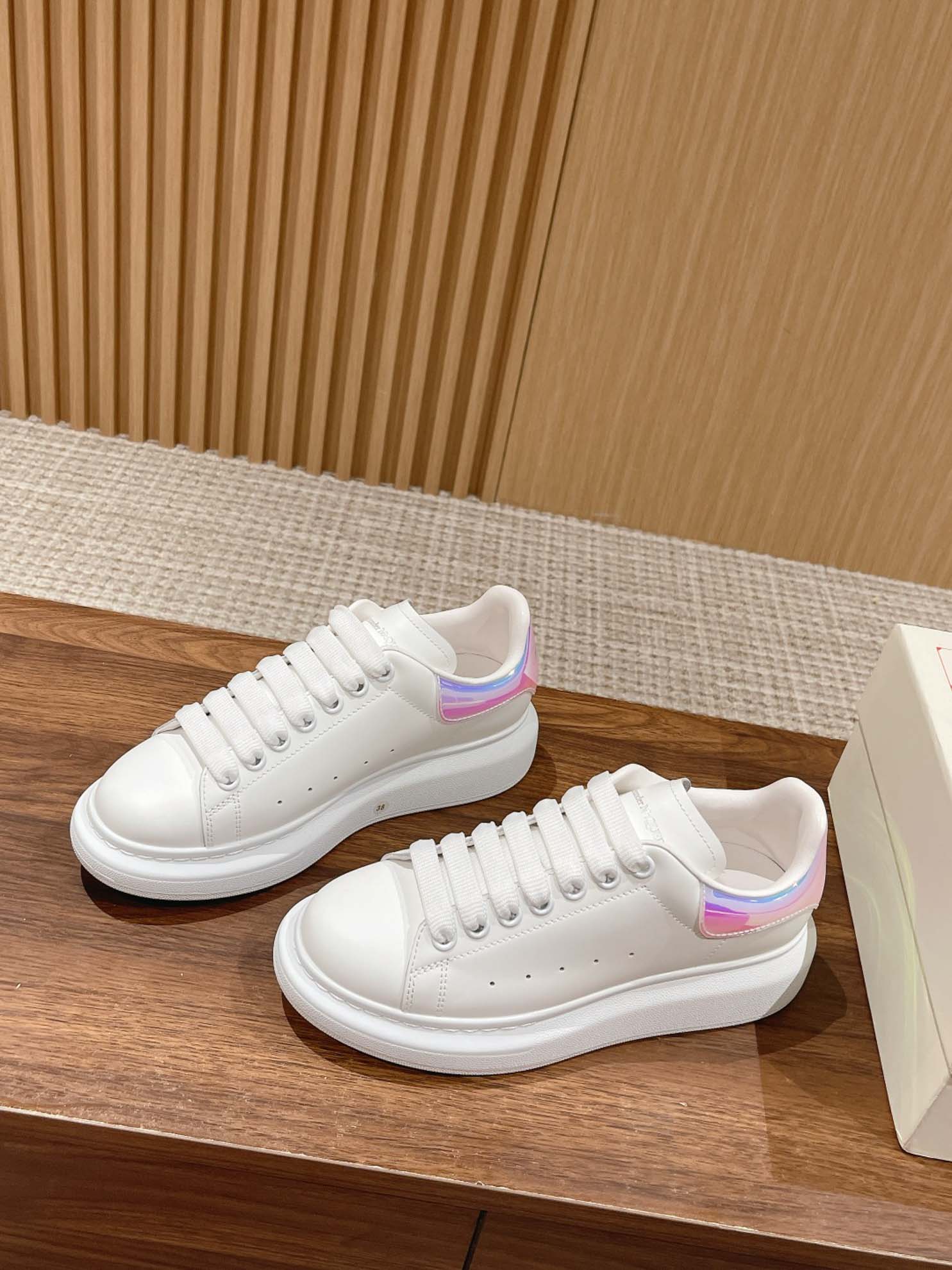 Giày Alexander McQueen Trắng gót Multicolor