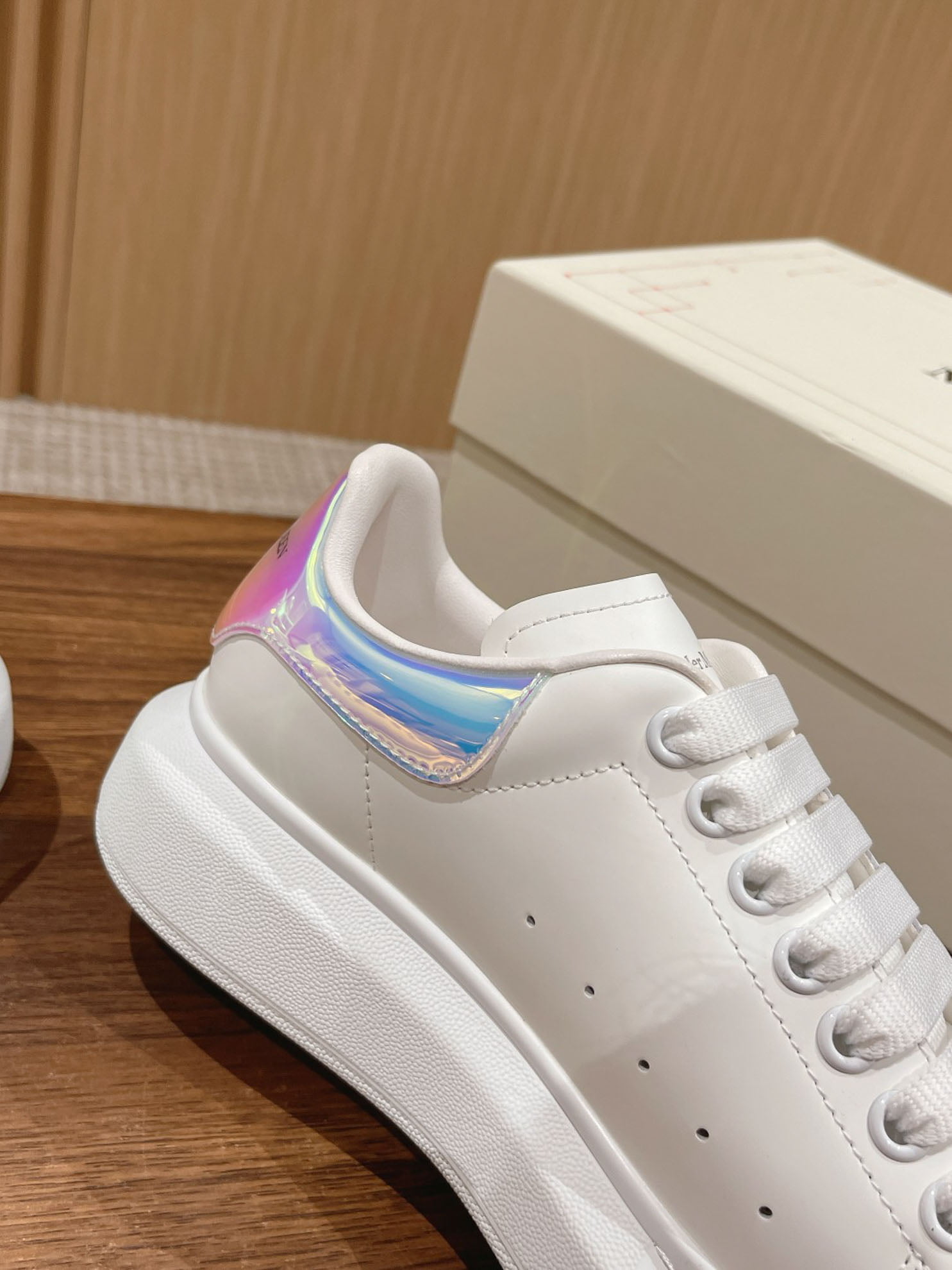 Giày Alexander McQueen Trắng gót Multicolor