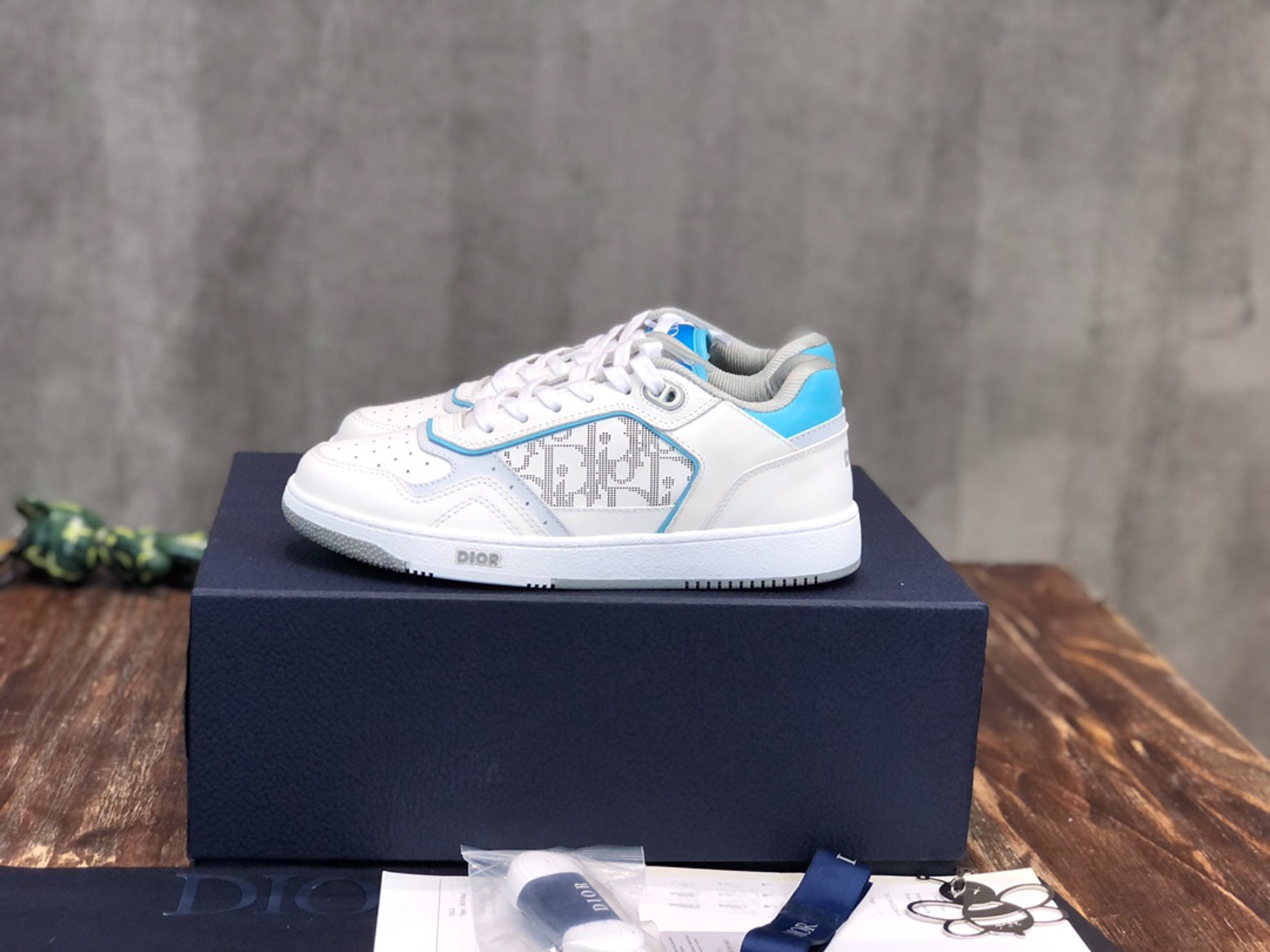 Giày Dior B27 Low White Light Blue họa tiết Dior Oblique Galaxy Like Auth