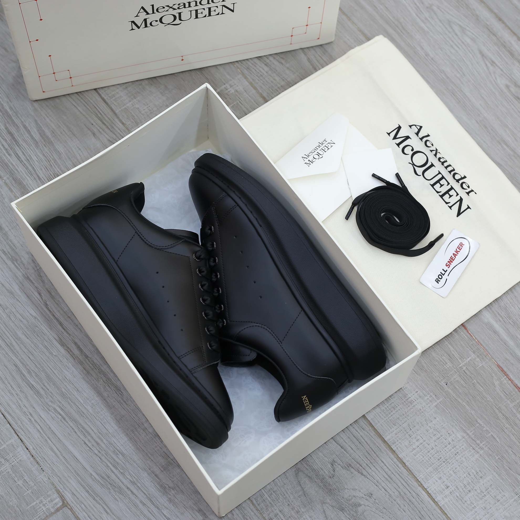 Giày Alexander Mcqueen Full Black Like Auth