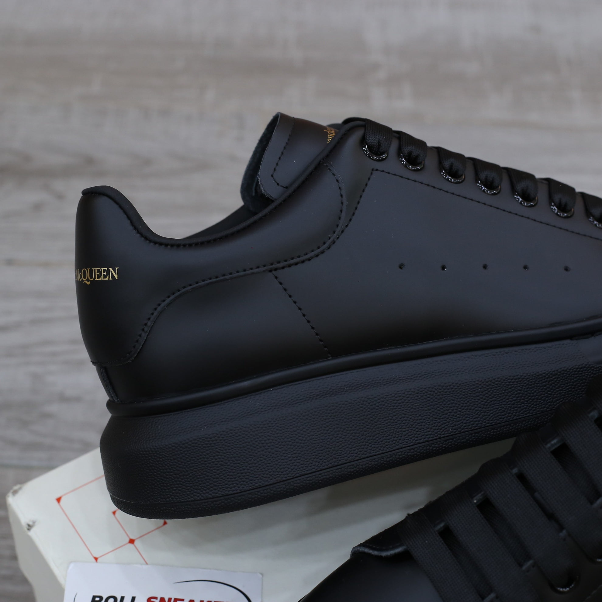 Giày Alexander Mcqueen Full Black Like Auth