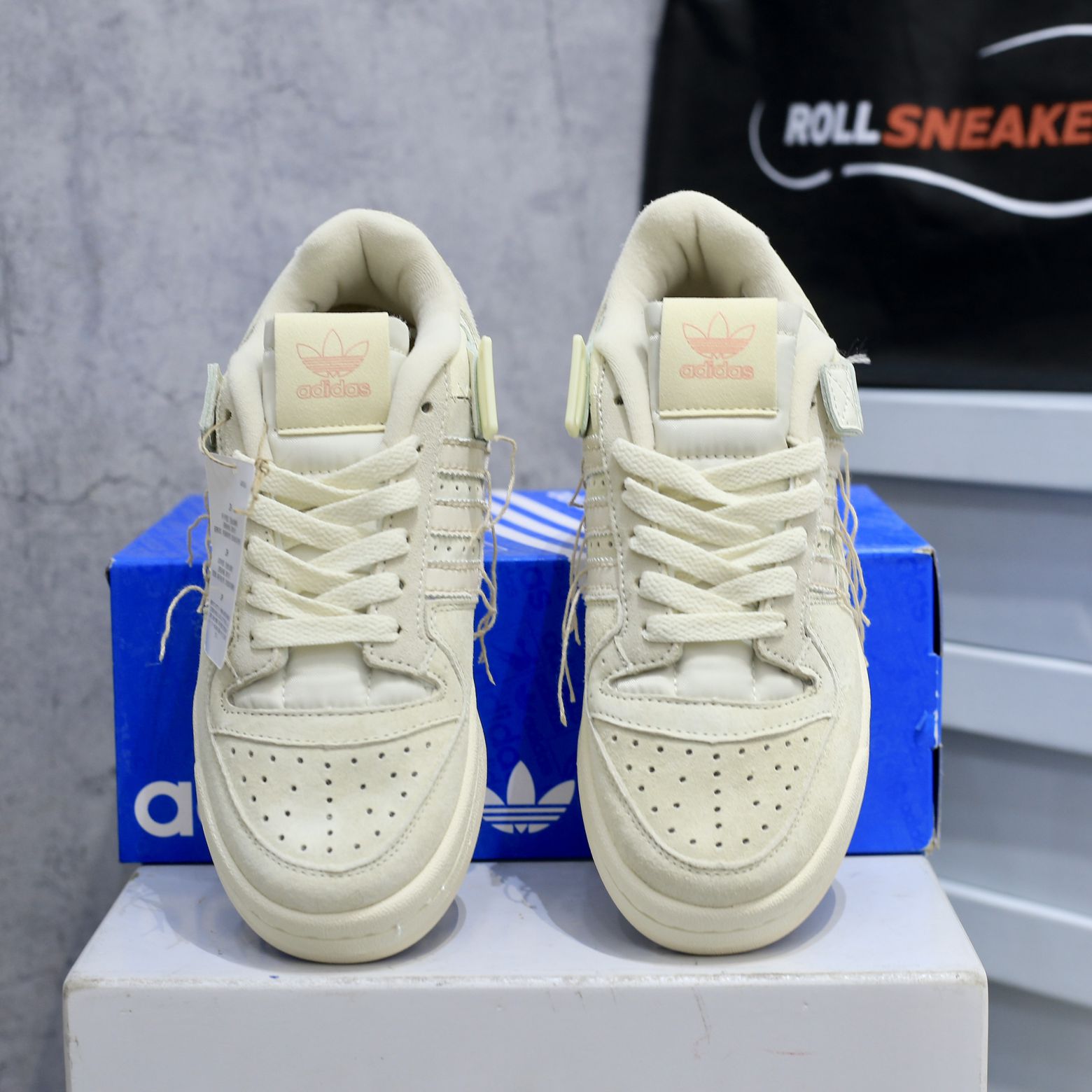 Giày Adidas Forum 84 Low ‘Off White’
