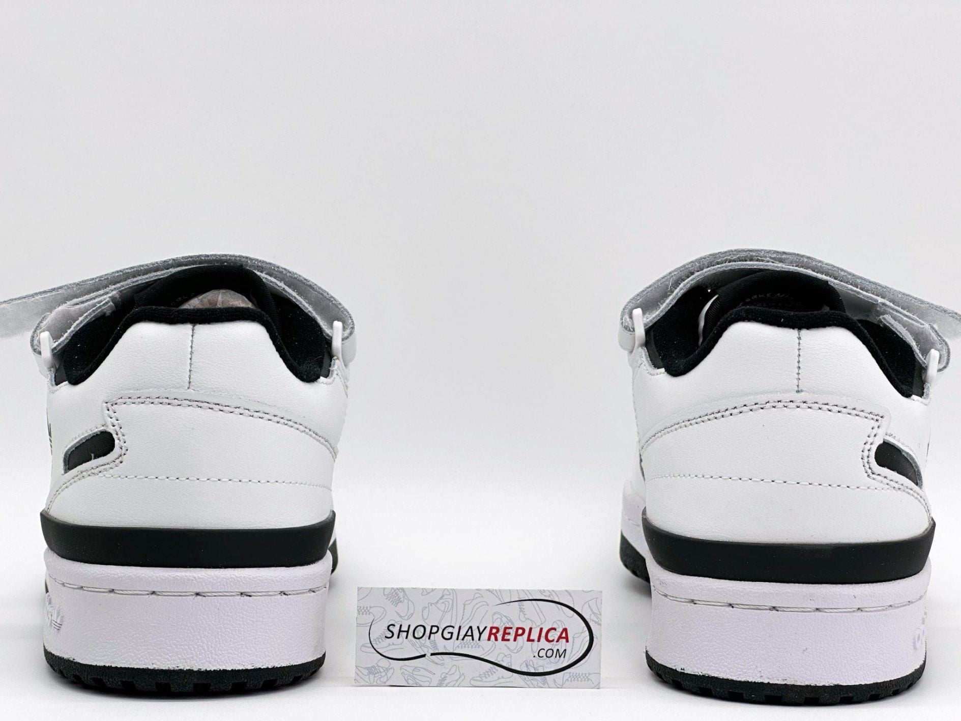 Giày Adidas Forum 84 Low White Black