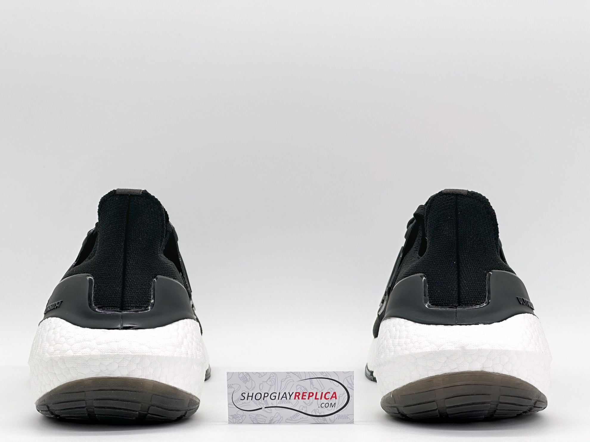 Giày Adidas UltraBoost 22 Core Black White Like Auth