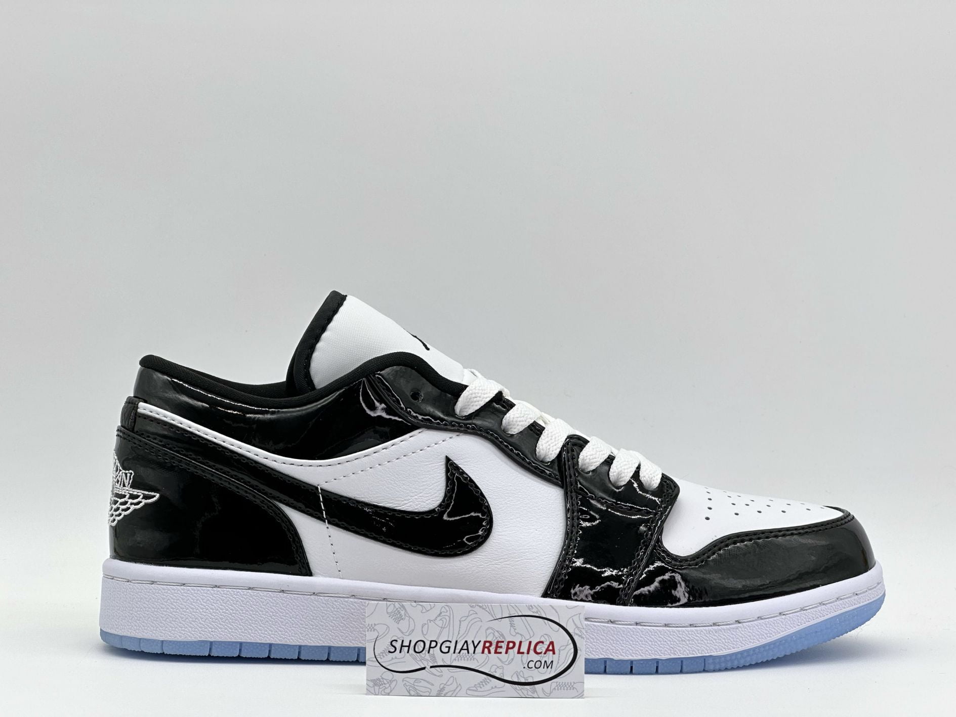 Giày Nike Air Jordan 1 Low SE ‘Concord’ Like Auth