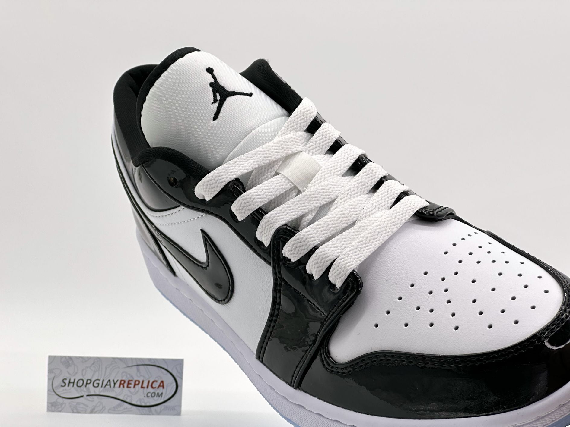 Giày Nike Air Jordan 1 Low SE ‘Concord’ Like Auth