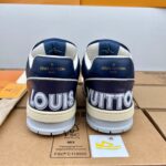 Giày Louis Vuitton Lv Trainer Monogram Navy quai Velcro Like Auth
