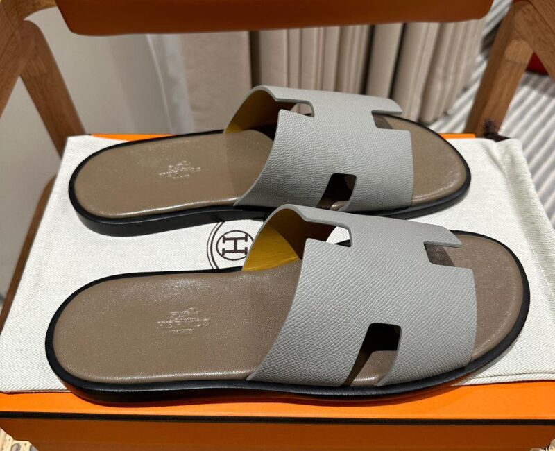 Dép Hermes Izmir Xám da Epsom Đế Lót Nâu Like Auth